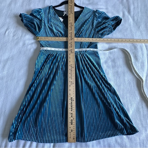 Velvet Babydoll Empire Waist Dress Womens L Blue Puff Sleeve V Neck Pleated NWT - Picture 5 of 8